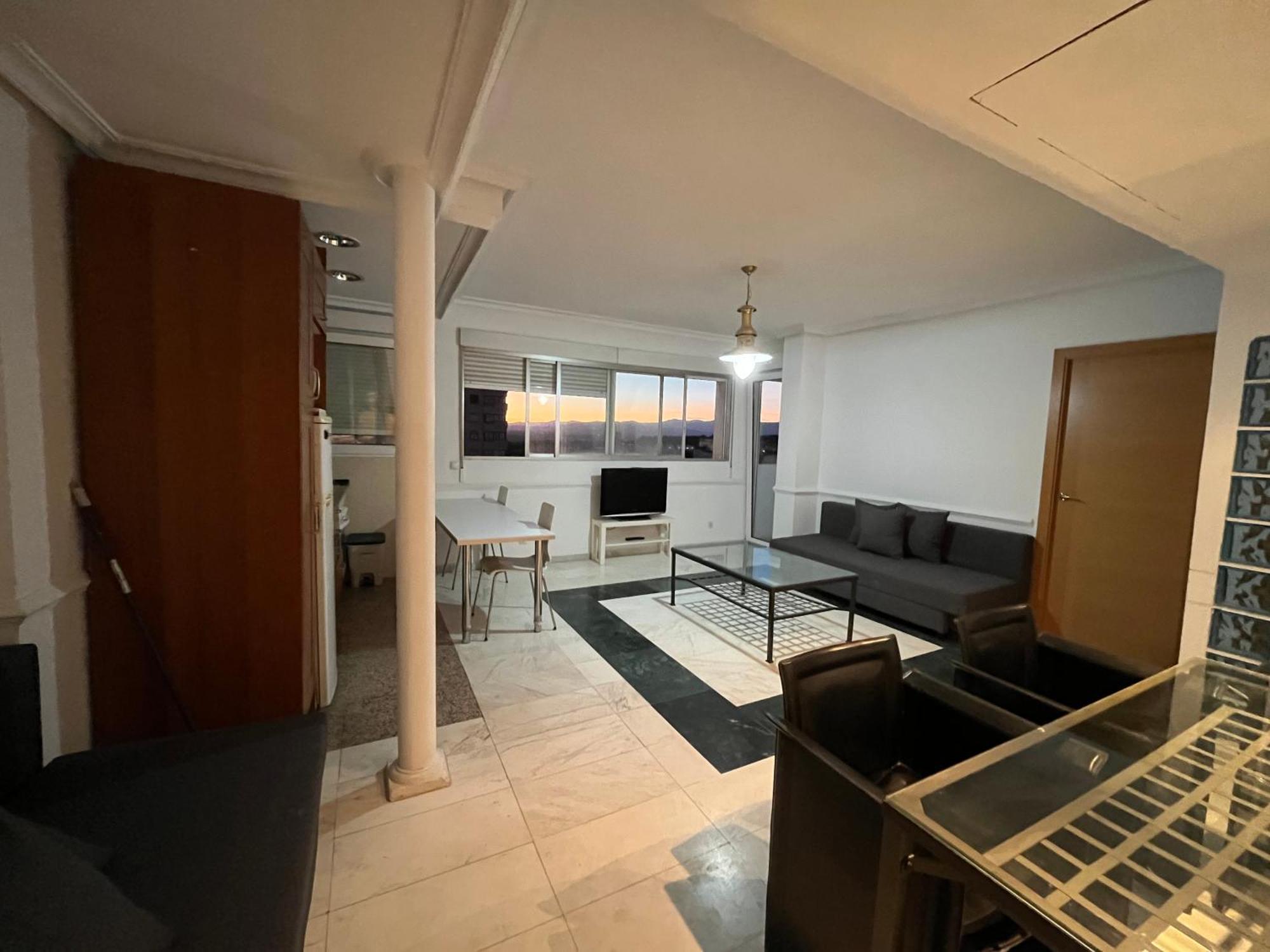 Pisos Con Piscina De Temporada Corta Estancia Madrid Exterior foto